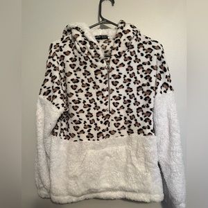 Worn once. Too small. Very soft. Zip up, pull over sweater